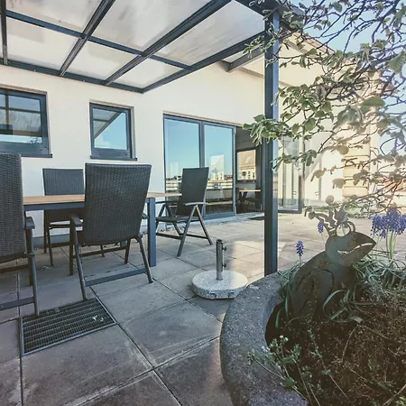 Penthouse Am Park Apartment